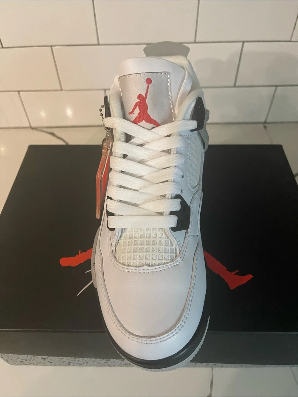 Men’s Retro 4 White Cement Size 6.